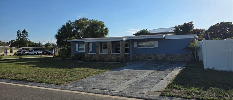 3600 72nd St, St Petersburg, FL 33710