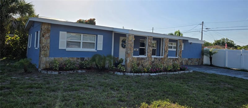 3600 72nd St, St Petersburg, FL 33710