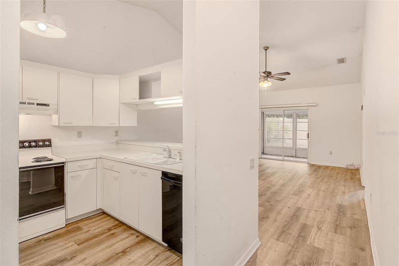 39650 Us Highway 19 #712, Tarpon Springs, FL 34689