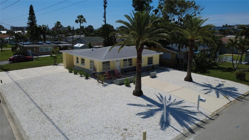 1404 Corey Way, South Pasadena, FL 33707