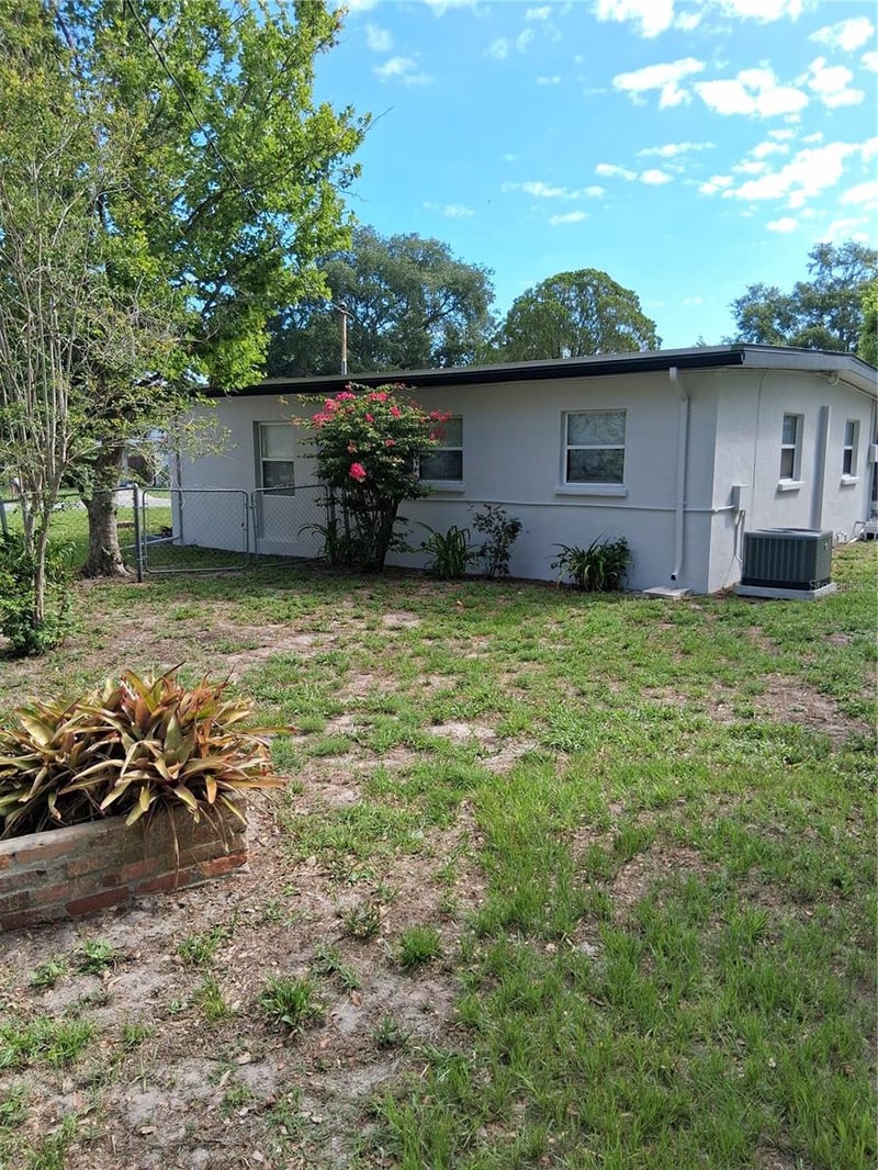 1603 Scott St, Clearwater, FL 33755