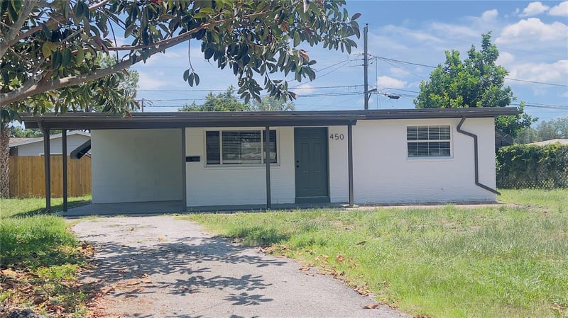 450 Davison Ave, St Petersburg, FL 33703