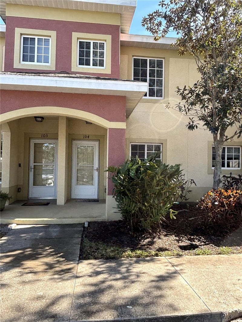 3825 45th Ter #104, Bradenton, FL 34210