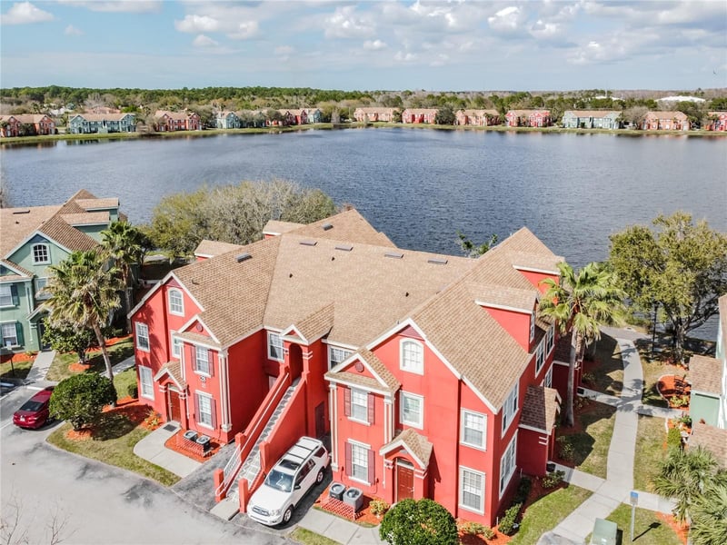 9632 Lake Chase Island Way #9632, Tampa, FL 33626
