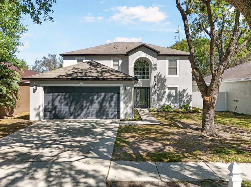 13018 Waterbourne Dr, Gibsonton, FL 33534