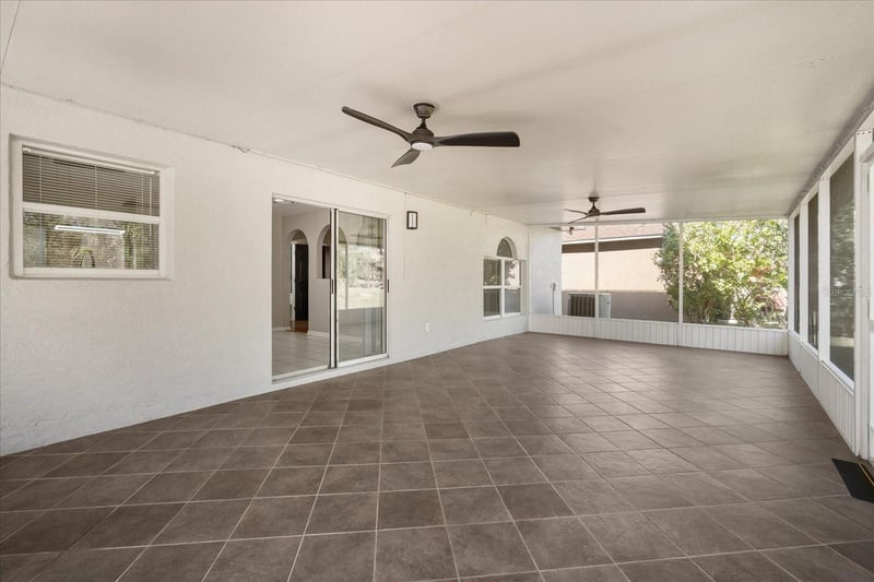 13018 Waterbourne Dr, Gibsonton, FL 33534