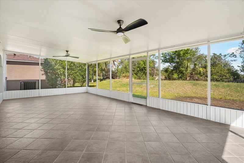 13018 Waterbourne Dr, Gibsonton, FL 33534