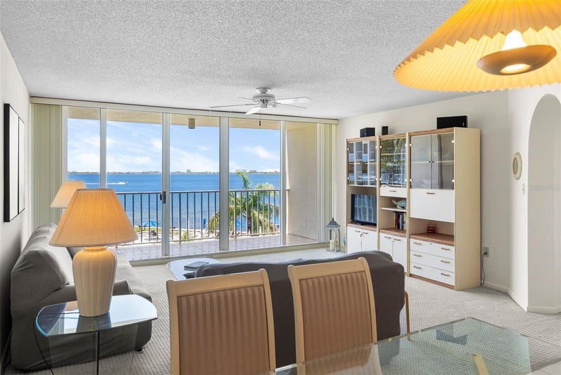 5155 Isla Key Blvd #304, St Petersburg, FL 33715