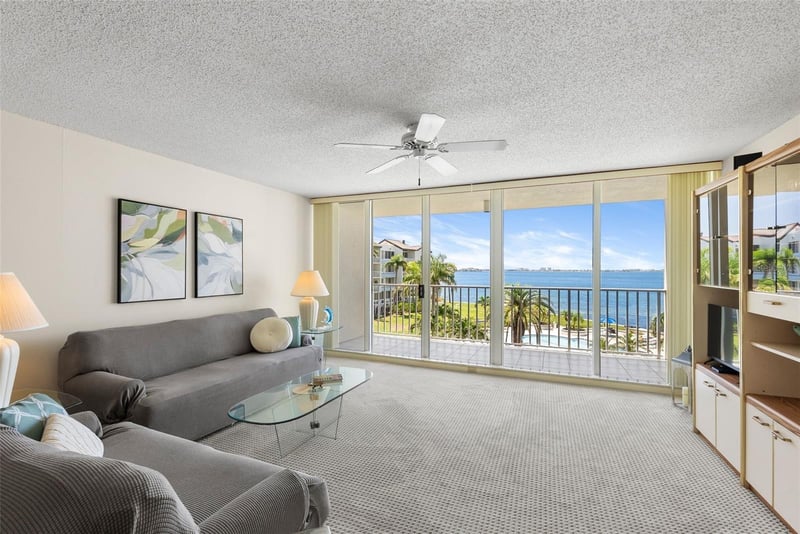 5155 Isla Key Blvd #304, St Petersburg, FL 33715