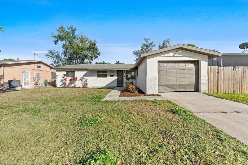 5501 Denver St, St Petersburg, FL 33703