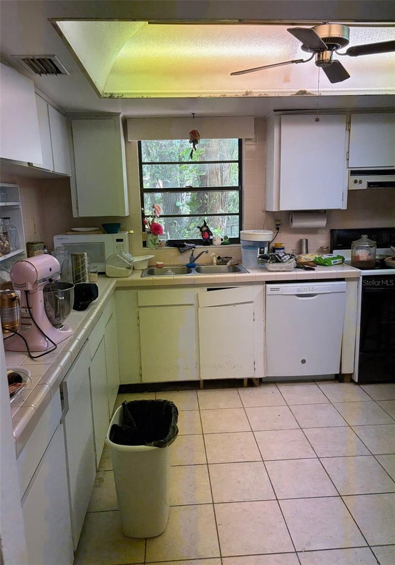 1401 Provincetown Cir, Lutz, FL 33549