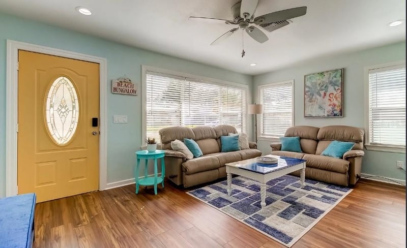 1226 Sedeeva Cir, Clearwater, FL 33755
