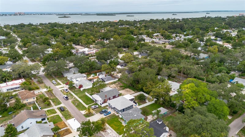 1226 Sedeeva Cir, Clearwater, FL 33755