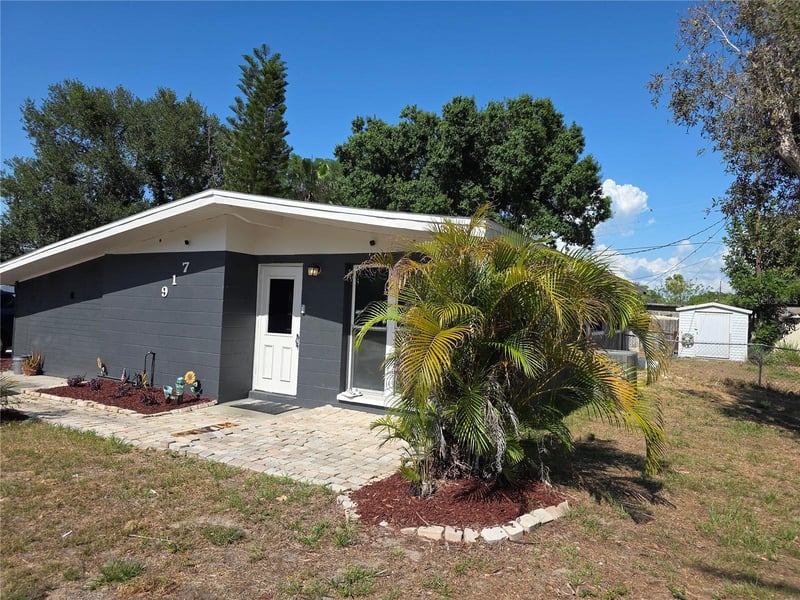 917 27th St, Bradenton, FL 34208