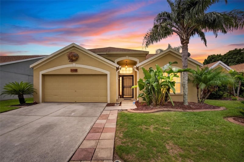 12229 Dawn Vista Dr, Riverview, FL 33578