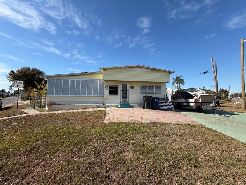 503 51st Avenue Pz, Bradenton, FL 34207