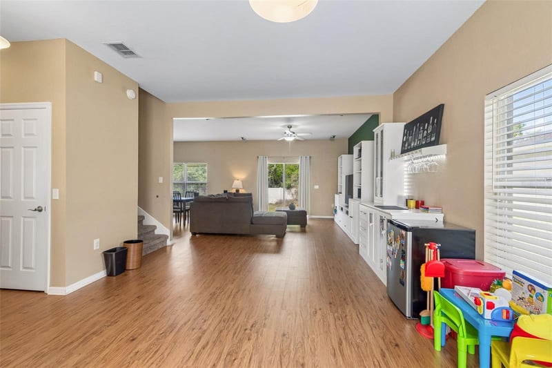 10620 Carloway Hills Dr, Wimauma, FL 33598