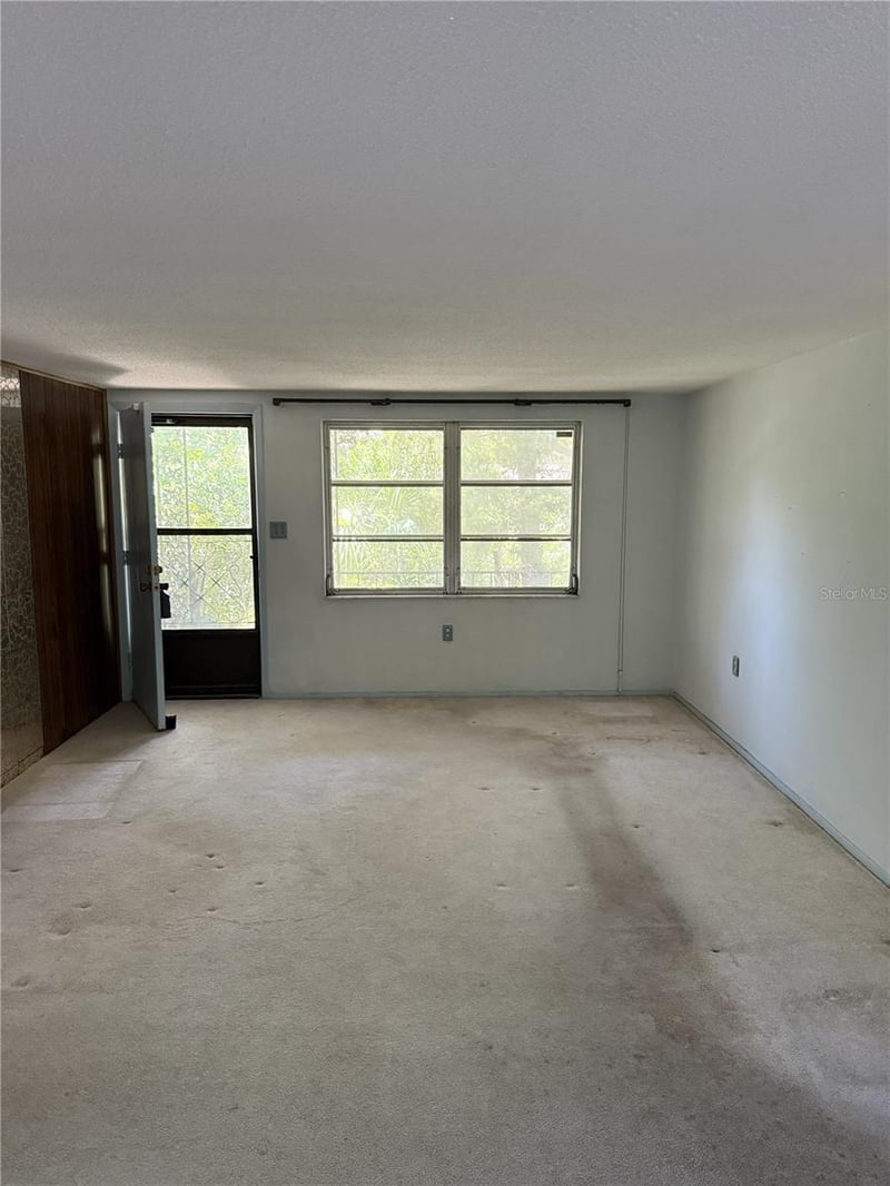 9401 Gray Fox Ln, Port Richey, FL 34668
