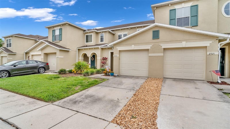 2523 White Sand Ln, Clearwater, FL 33763