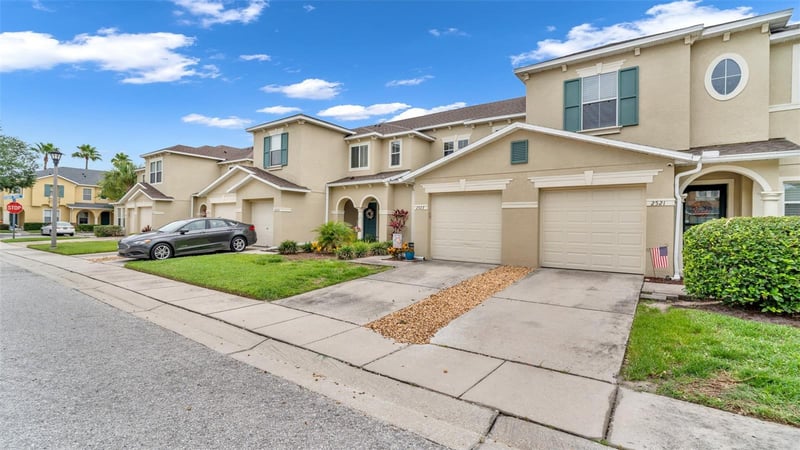 2523 White Sand Ln, Clearwater, FL 33763