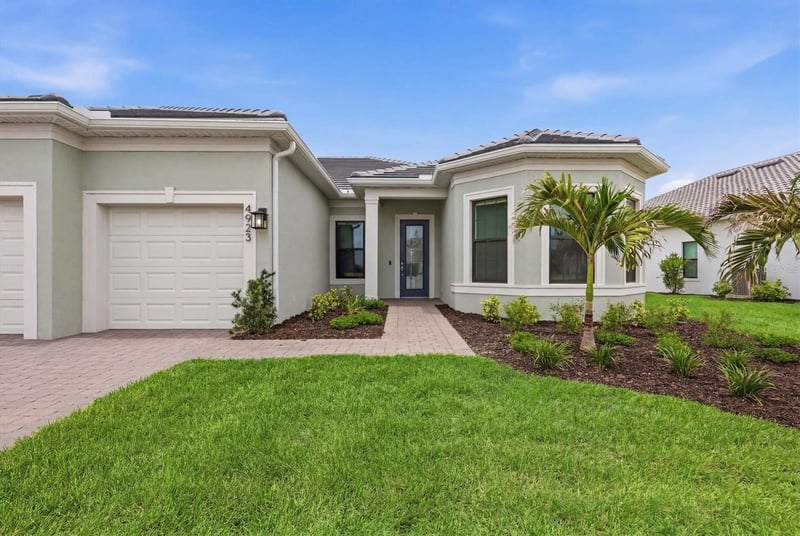 4923 Empire Landing Rn, Bradenton, FL 34211