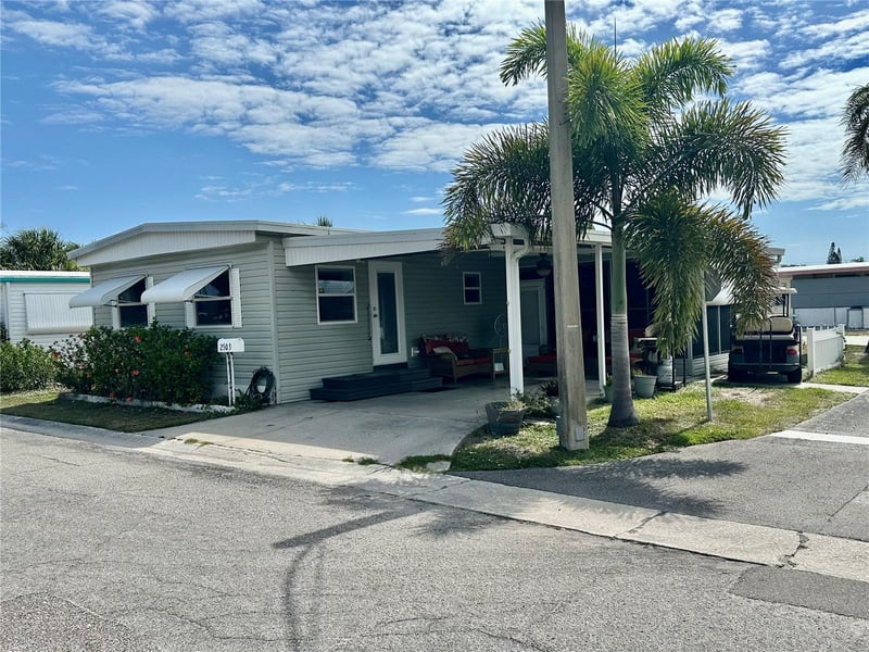 2503 16th St, Bradenton, FL 34205