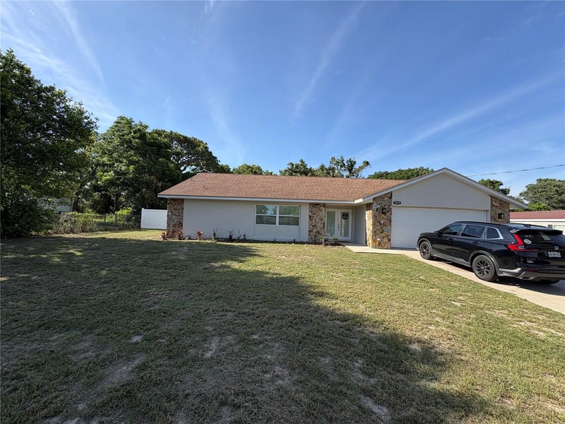 9535 Gary St, Hudson, FL 34669