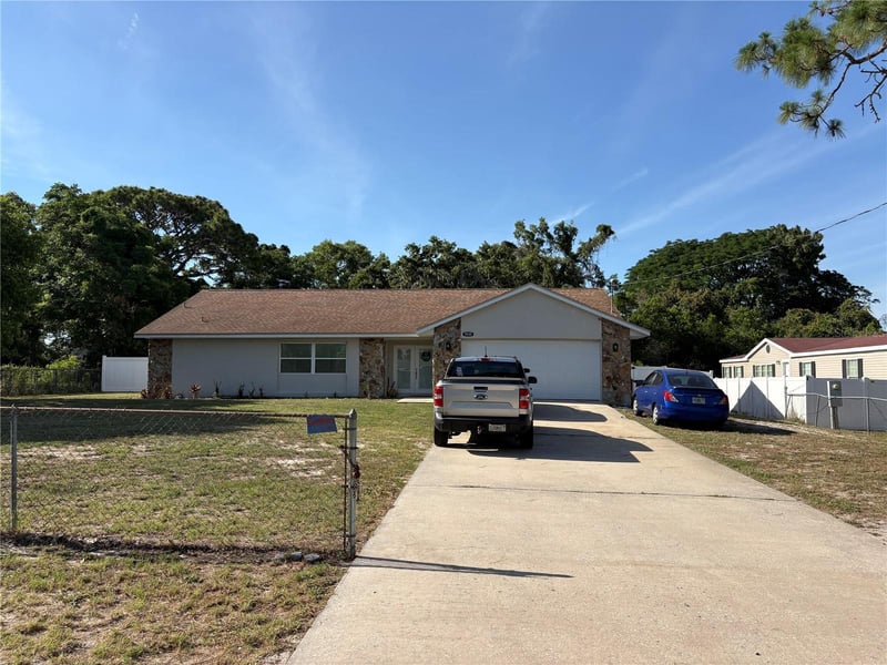 9535 Gary St, Hudson, FL 34669