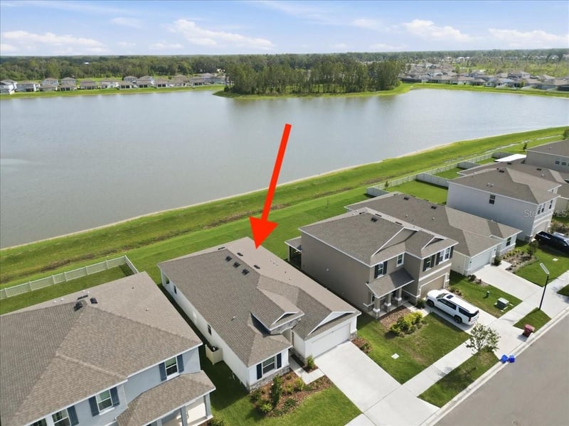 1413 Tropical Oasis Ave, Plant City, FL 33565