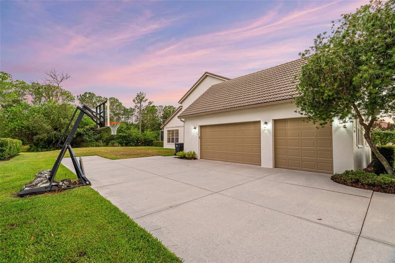 22304 Deer Pointe CROSSING, Bradenton, FL 34202
