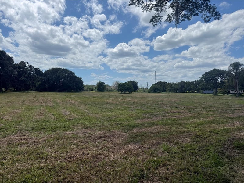 14845 Balm Rd, Wimauma, FL 33598