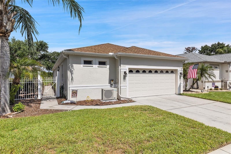 8107 Ponkan Rd, Land O Lakes, FL 34637