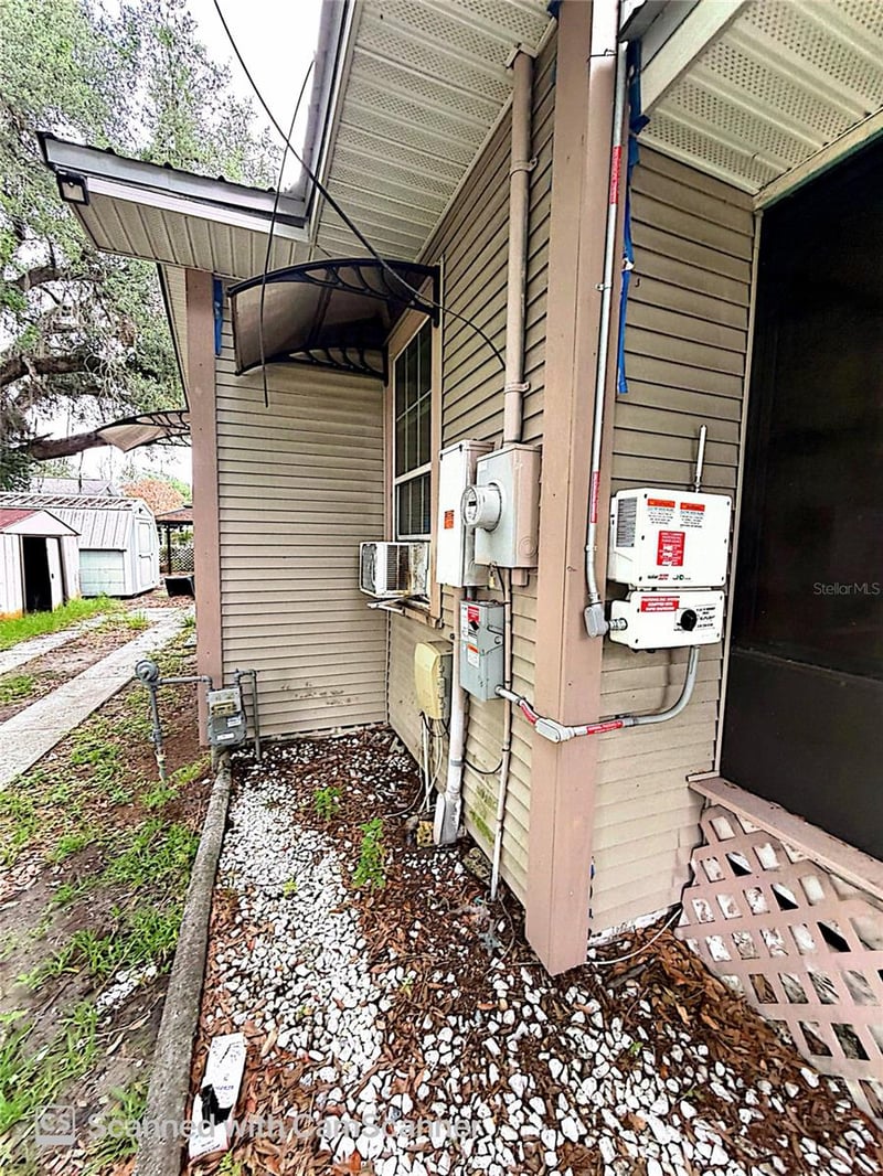 118 Drew St, Plant City, FL 33563