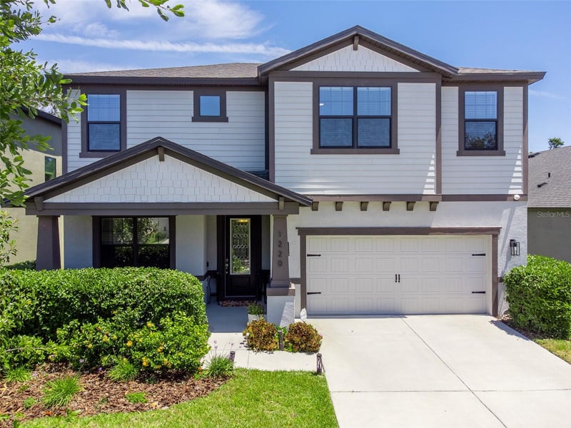 1220 Florablu Dr, Seffner, FL 33584