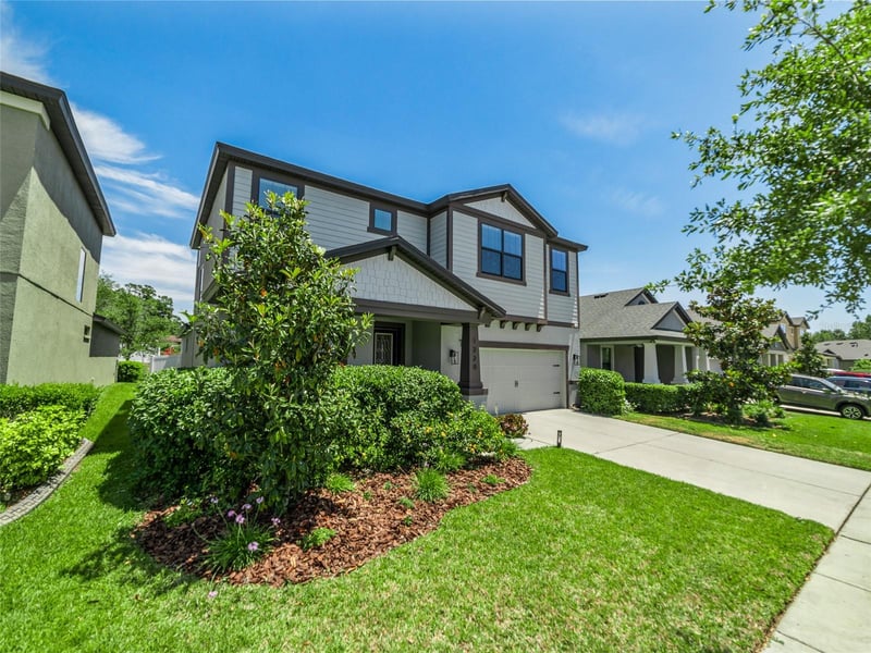 1220 Florablu Dr, Seffner, FL 33584