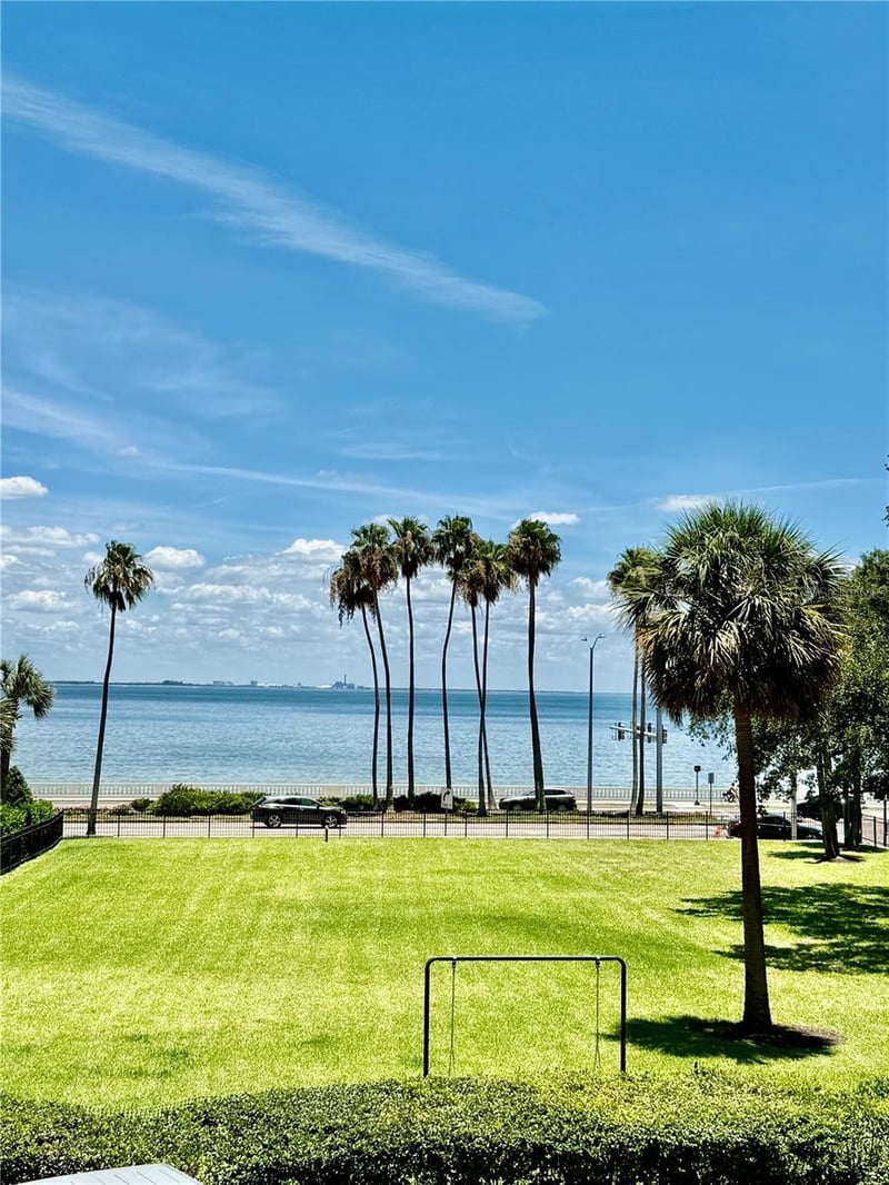 2109 Bayshore Blvd #203, Tampa, FL 33606