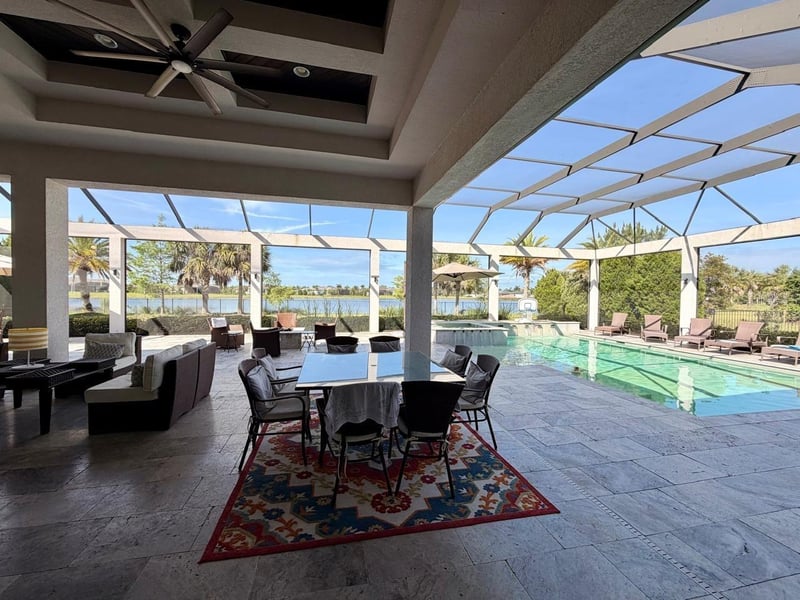 8452 Lindrick Ln, Bradenton, FL 34202