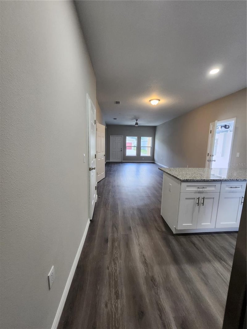 5024 Finders Ct, Tampa, FL 33617