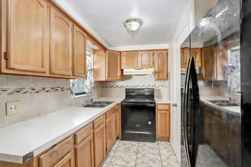 4833 Ashland Dr, Tampa, FL 33610