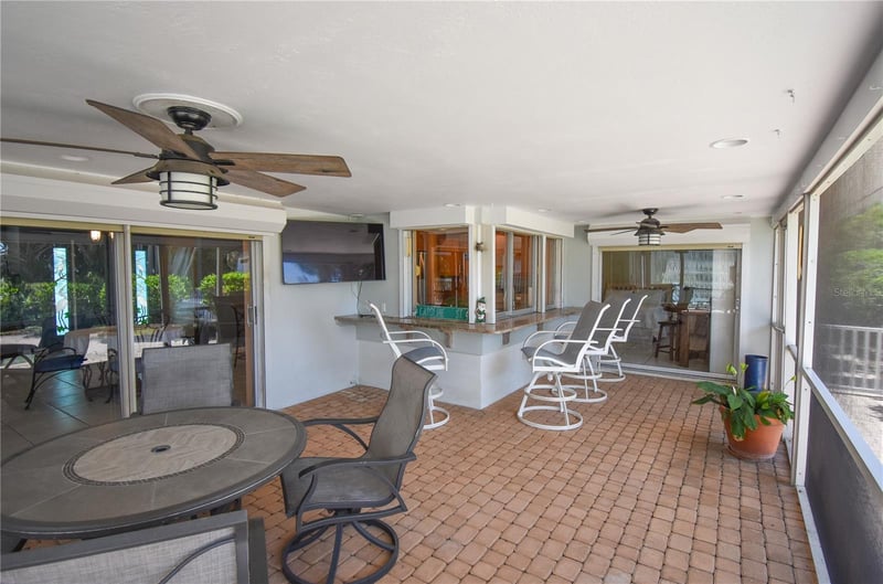 290 Monte Cristo Blvd, Tierra Verde, FL 33715