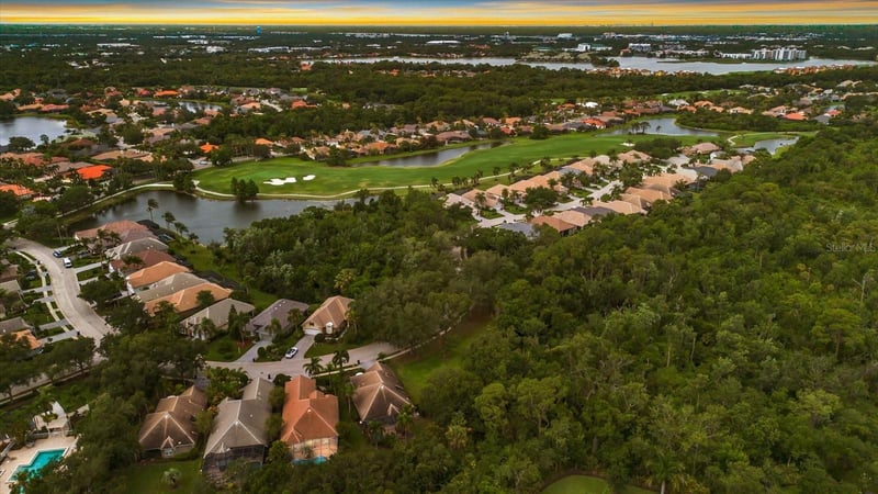 6705 Pebble Beach Way, Bradenton, FL 34202