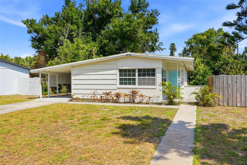 4030 Marlin Dr, St Petersburg, FL 33705