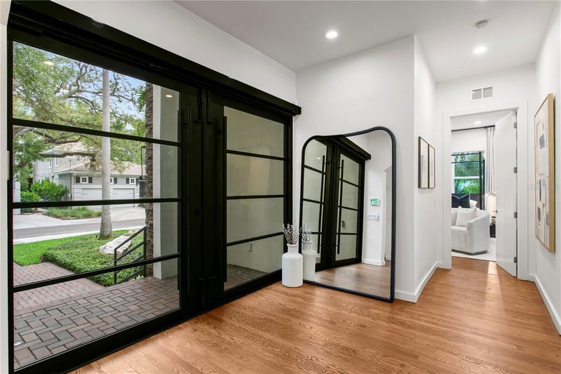 2515 Shell Point Rd, Tampa, FL 33611