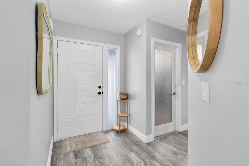 8038 Buttonball Ln, Port Richey, FL 34668