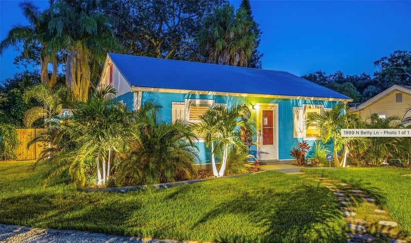1999 Betty Ln, Clearwater, FL 33755