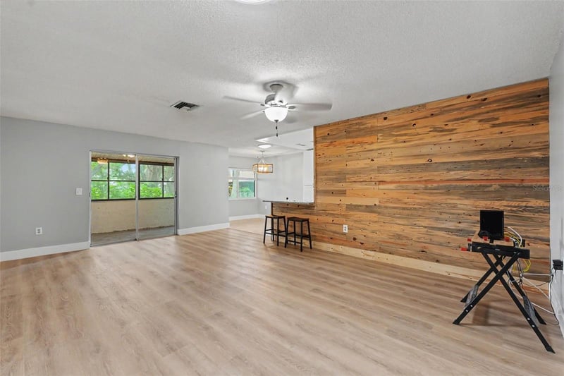 1208 Highland Ave #121, Largo, FL 33771