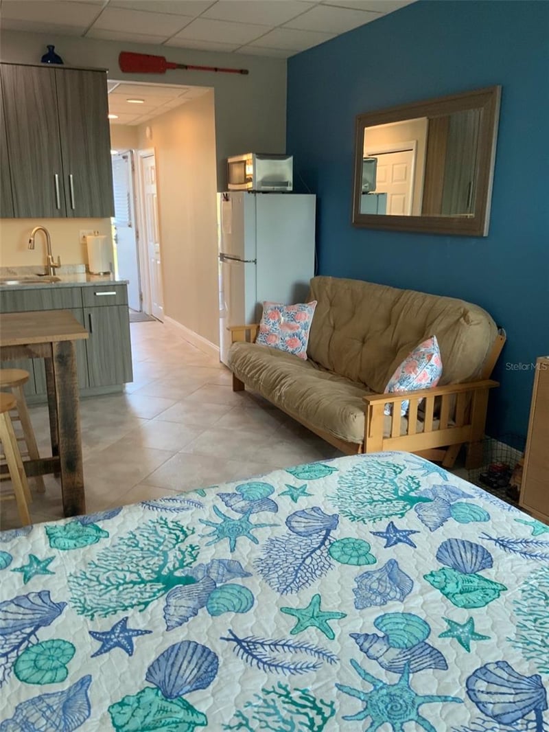 18399 Gulf Blvd #389, Indian Shores, FL 33785