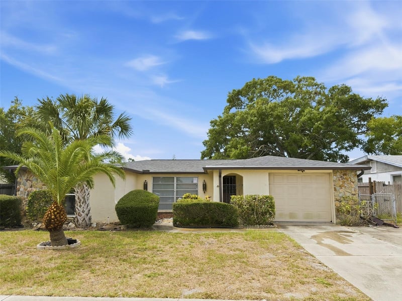 7230 Westcott Dr, Port Richey, FL 34668