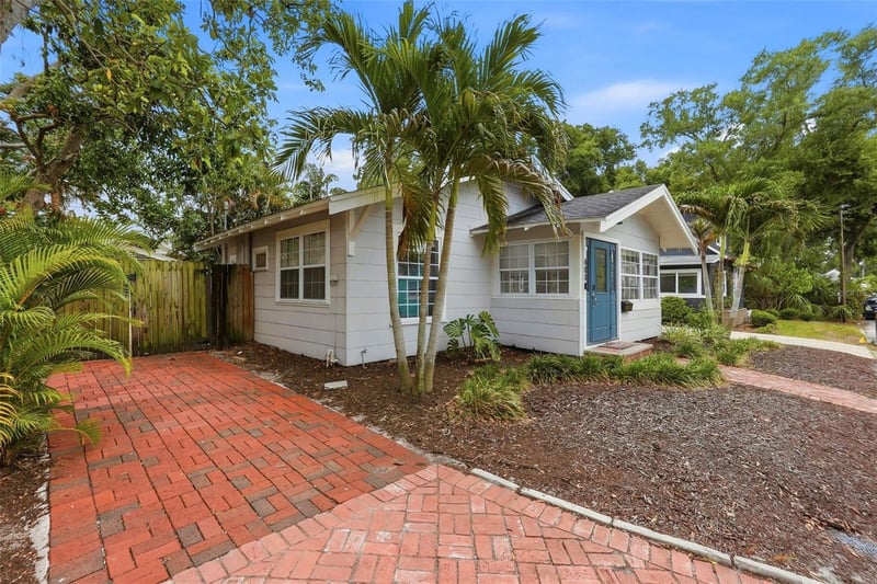608 Kirkwood Ter, St Petersburg, FL 33701