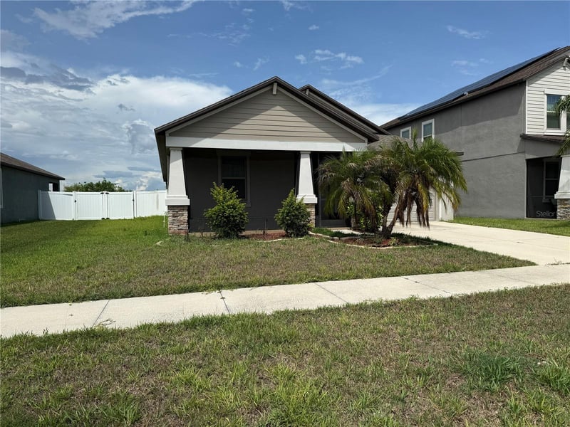 11865 Sunburst Marble Rd, Riverview, FL 33579